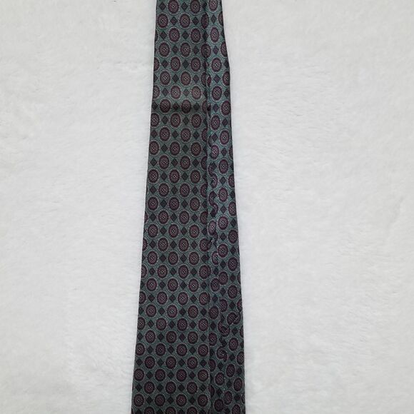 VINTAGE Oscar De La Renta Green Printed Silk Tie - Picture 3 of 6